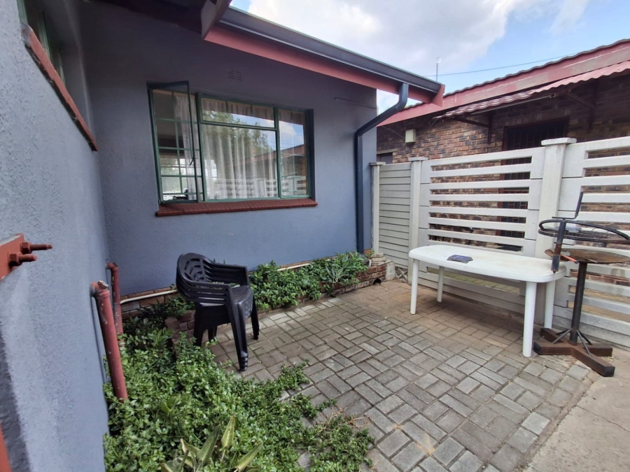 3 Bedroom Property for Sale in Roodia Free State